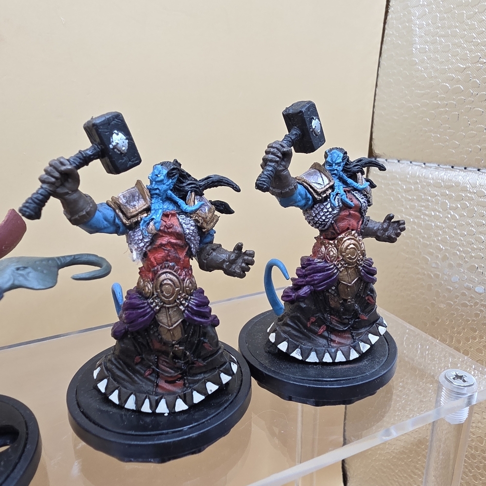 World of Warcraft Miniatures 2008 Lot of 20 Figures WoW Minis - No Cards - Picture 10 of 11